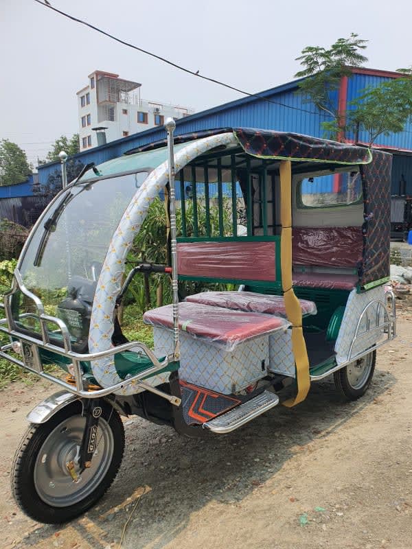 Star Dowedo Electric Tricycle
