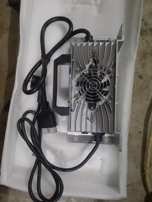 Lithium Battery Charger 73V25ah